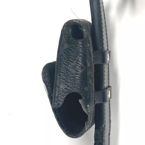 LOUIS VUITTON M80220 MonogramEclipse Lanyard Airpods Earphone case with strap - Picture 7 of 11